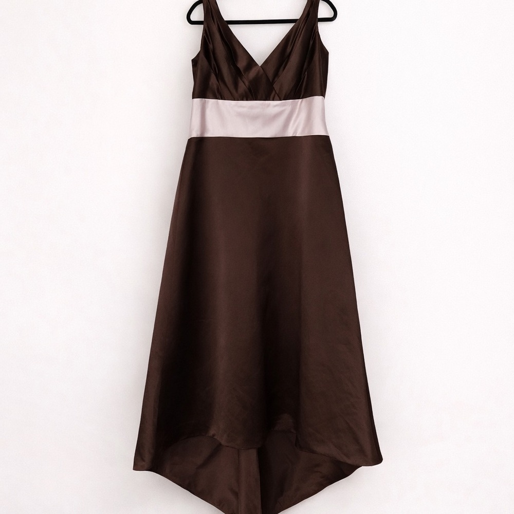 Avalon Bridal Brown Satin Dress Size 20 Blush Waist V-Neck Midi Wedding